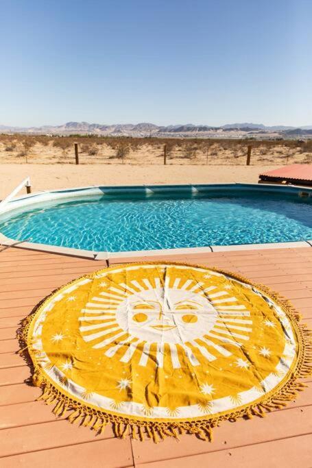 Sun Runner - Serene Desert Home W/Pool & Hot Tub トウェンティナイン・パームズ エクステリア 写真